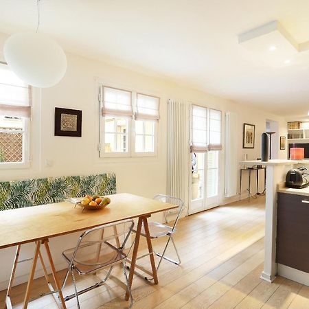 Apartment Champs Elysees By Studio Prestige パリ エクステリア 写真